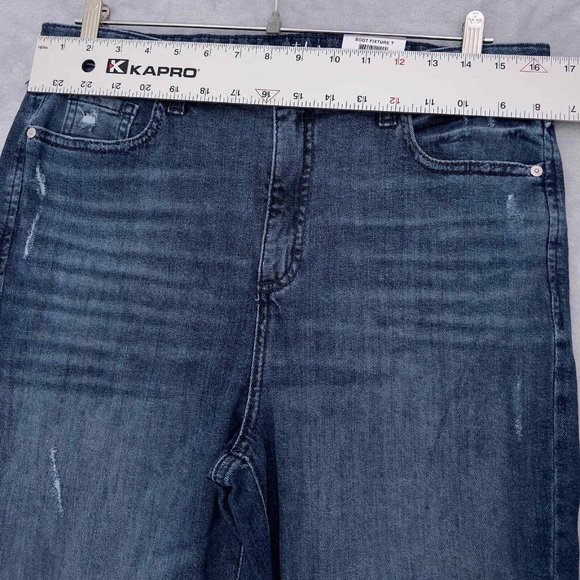 STYLE & CO Mid Rise Boot Leg Jeans Size 12 33W NWT Lonesome Blue 0149 . - Picture 5 of 10